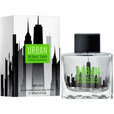 Antonio Banderas Seduction in Black Urban