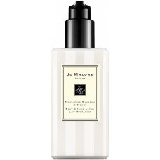 Jo Malone Nectarine Blossom and Honey