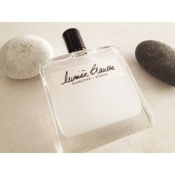 Olfactive Studio Lumiere Blanche