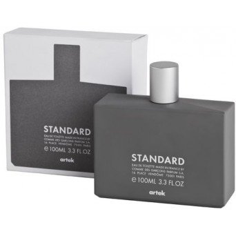 Comme des Garcons Standard