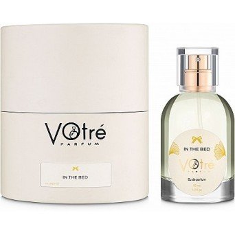 Votre Parfum In The Bed