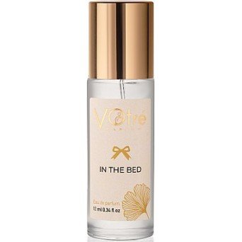 Votre Parfum In The Bed